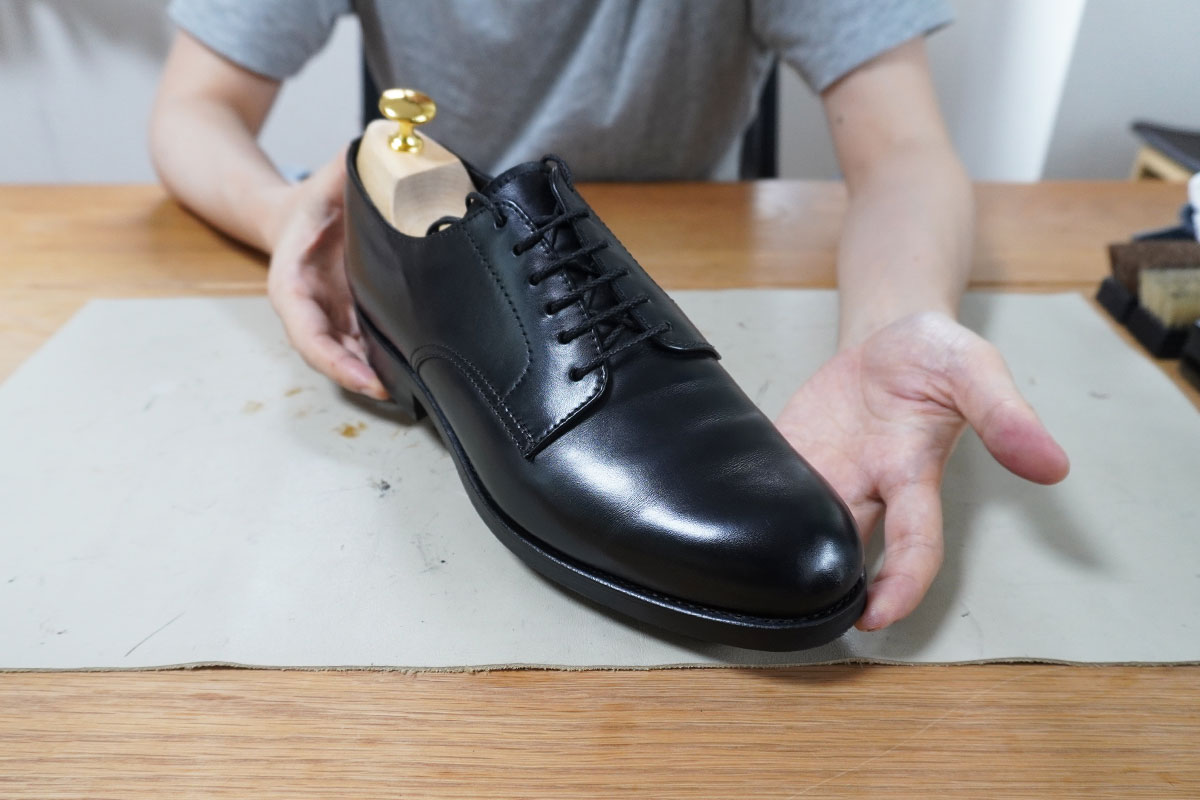 プレゼントにおすすめしたいサフィールノワールの靴磨きセット | 革靴・革製品の手入れに関する情報発信サイト | ShoesLife（シューズライフ）